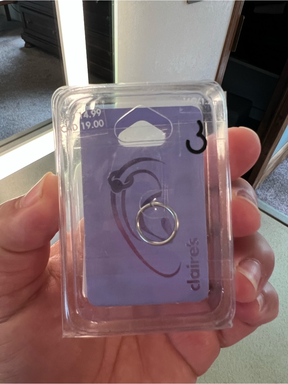 Claire’s Silver 16G Sleek Cartilage Clicker Hoop Earring